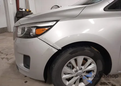 2015 Kia Sedona Lx из США, поврежденный, VIN KNDMB5C13F6020357